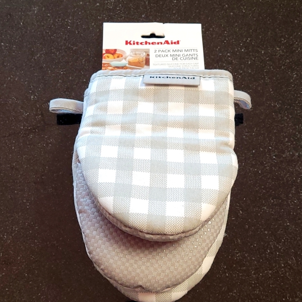 KitchenAid Mini Mitts